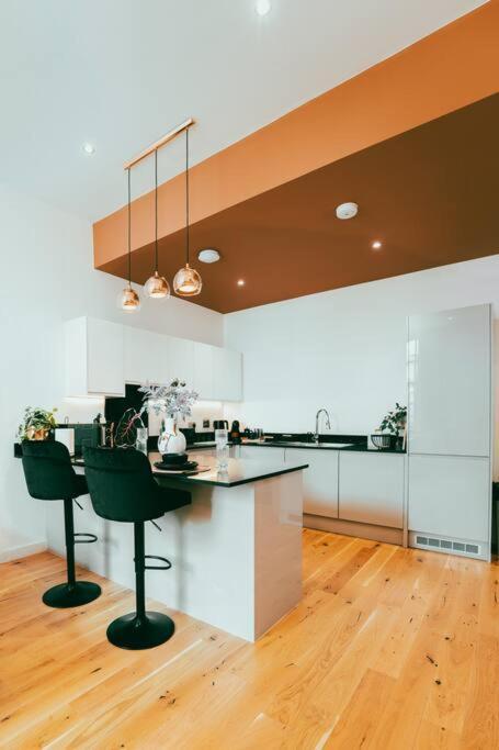 Dusk House - B'Ham Jq Townhouse Villa เบอร์มิงแฮม ภายนอก รูปภาพ