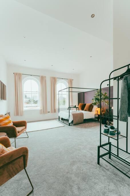 Dusk House - B'Ham Jq Townhouse Villa เบอร์มิงแฮม ภายนอก รูปภาพ